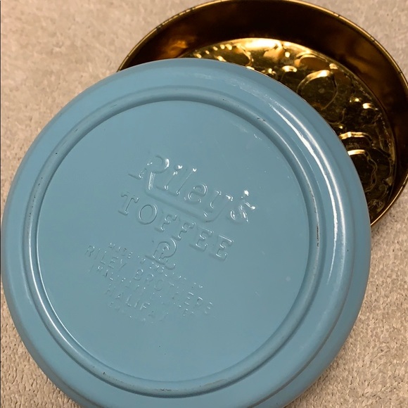 Riley’s Toffee Tin - Picture 4 of 4